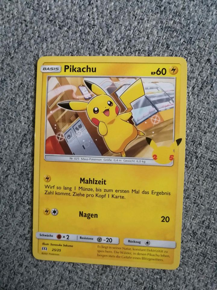 Pokemon pikachu karte Basis in Sankelmark