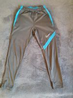 Kinder Trainingshose Nike Dri- fit Gr. M (137-147cm) Nordrhein-Westfalen - Moers Vorschau