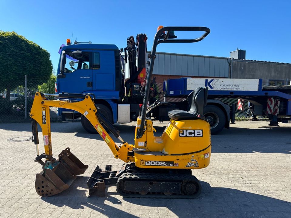 JCB 8008 CTS, 2019 BJ, 744 BH, 3 x Löffel in Neumünster