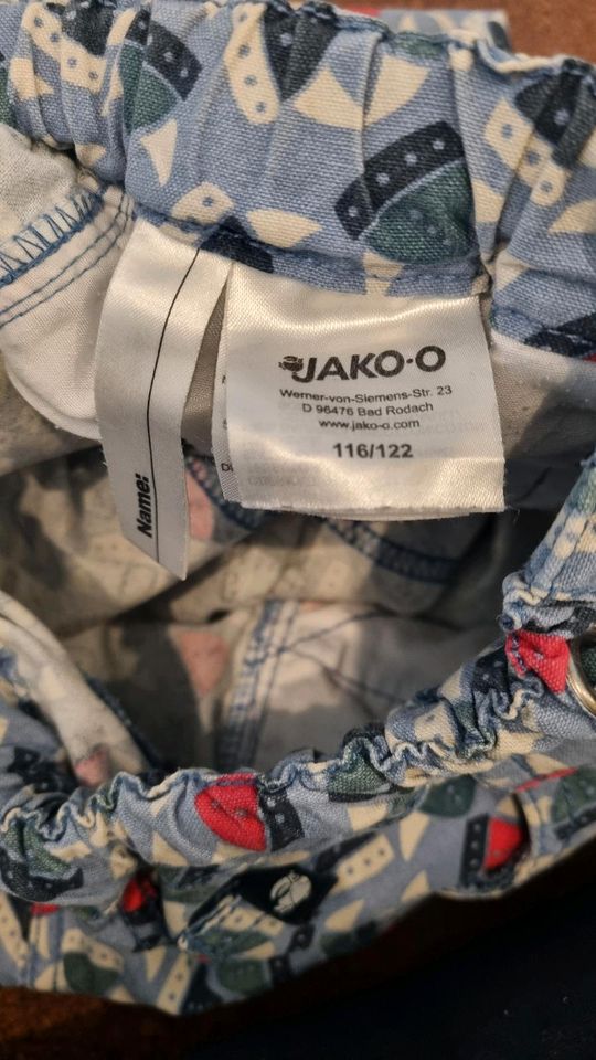 Jako-o 116/122 kurze Hose in Celle