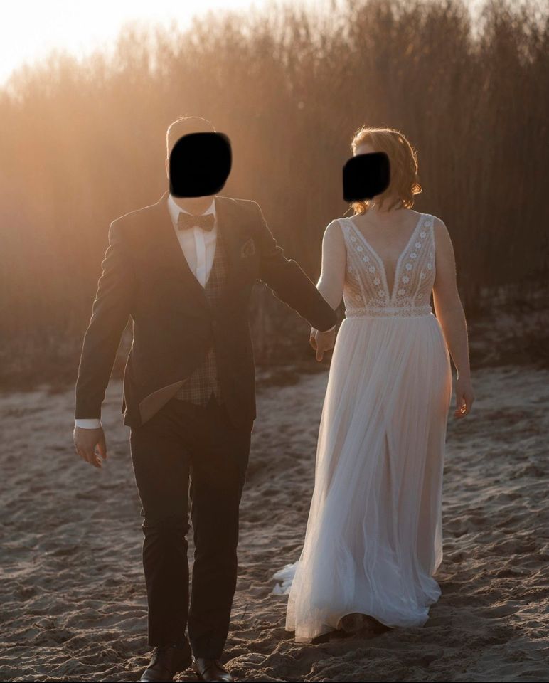 Brautkleid Hochzeitskleid A-Linie V-Ausschnitt Spitze Tüll ivory in Hamburg