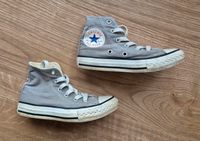 Chucks Turnschuhe Kind gr 27 Kinderschuhe Schuhe Converse Rheinland-Pfalz - Osterspai Vorschau