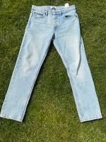 New Yorker Jeans Gr 30/32 hellblau Top Niedersachsen - Winsen (Luhe) Vorschau