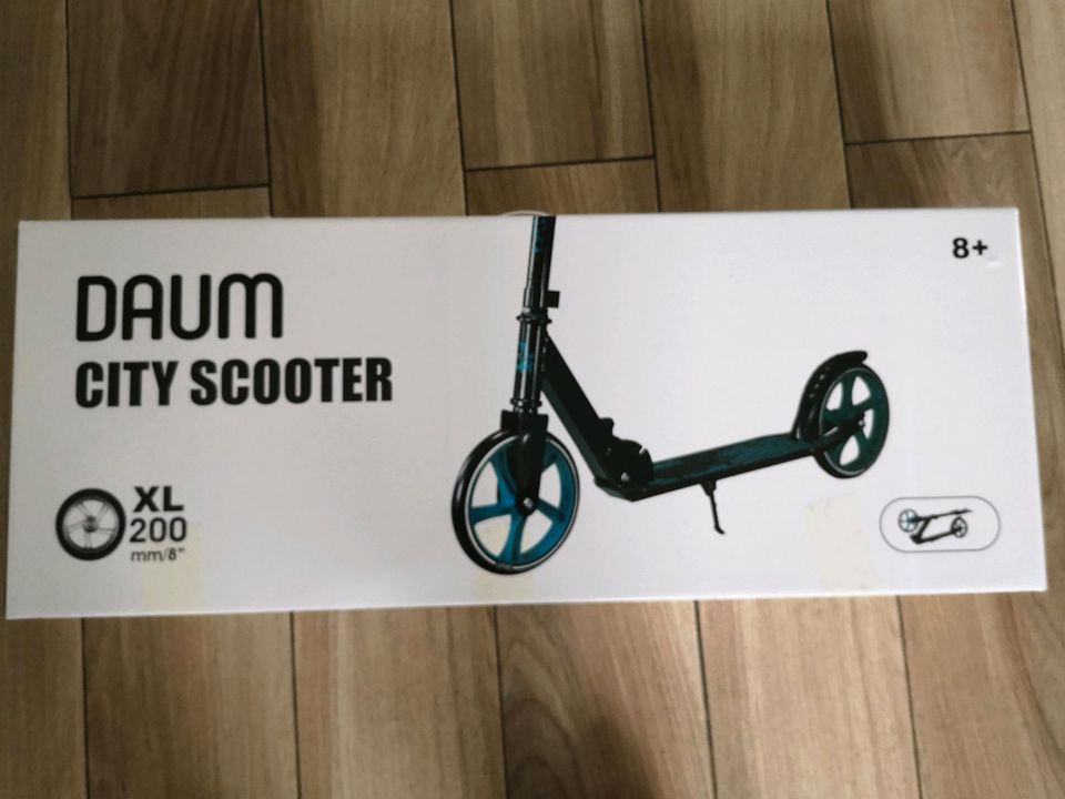 NEU Daum City Scooter Tretroller XL 200 blau in Ennepetal
