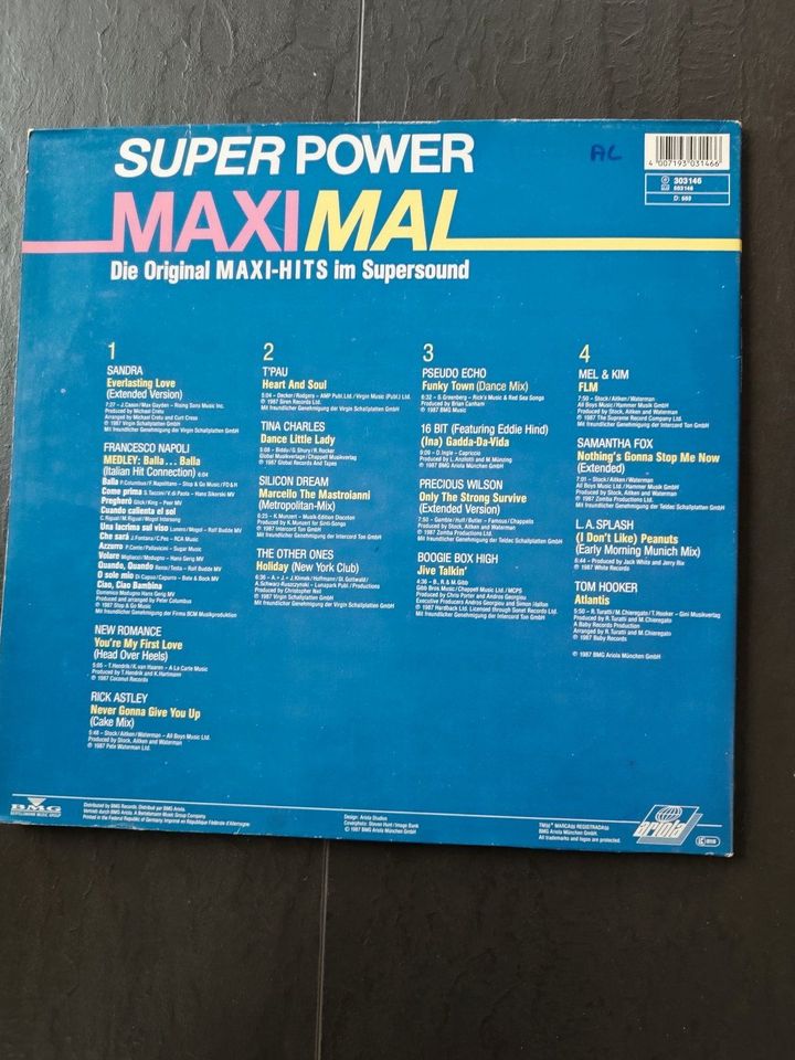 Maxi-Schallplatten der 80-er, kleines Konvulut, Vinyl, Schallplat in Hildesheim