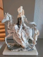 Figur Frau auf Pferd *Lady Horse Riding* Nordrhein-Westfalen - Mettmann Vorschau