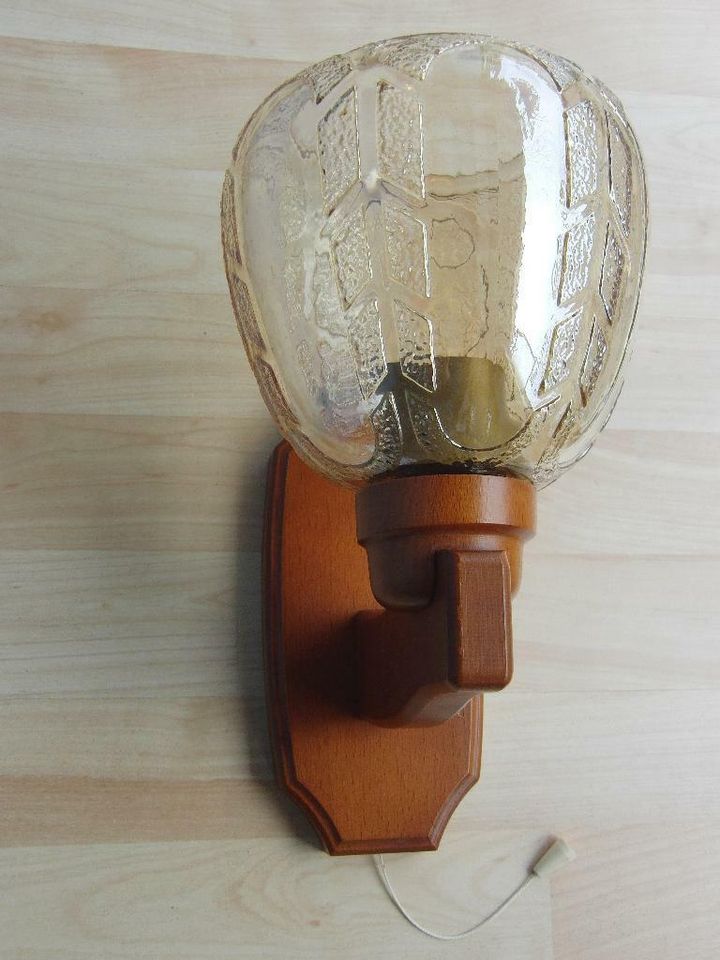 Wandlampe Buche Glas Zugschalter E27 in Sankt Augustin