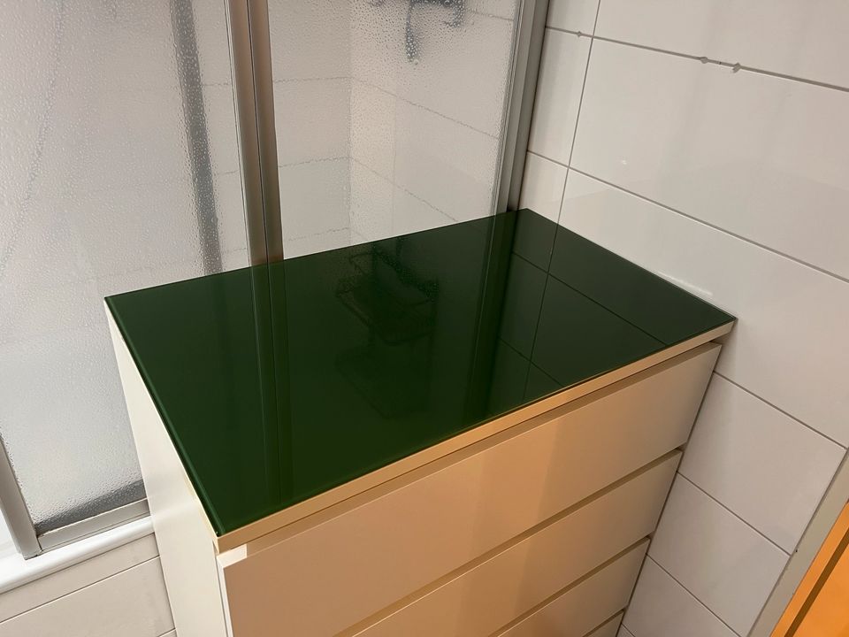 Glasplatte Grün für IKEA MALM Kommode 80x48cm in Düsseldorf