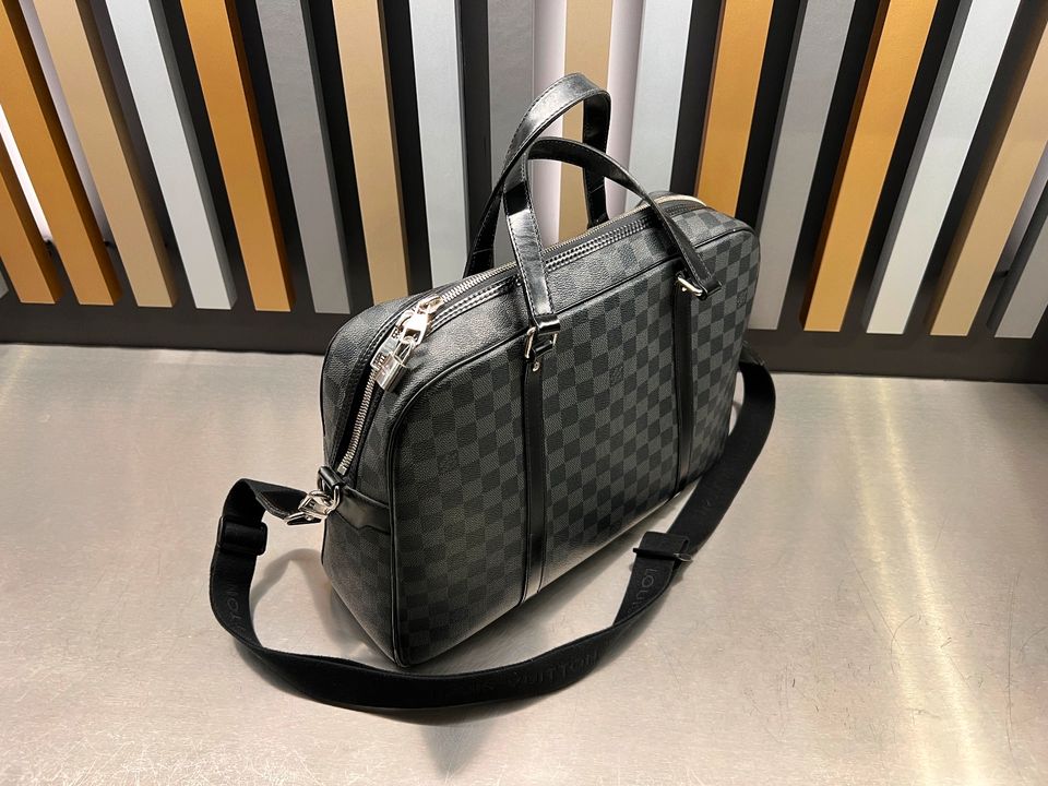 Louis Vuitton Porte-Documents Voyage PM Graphite Damier Graphite