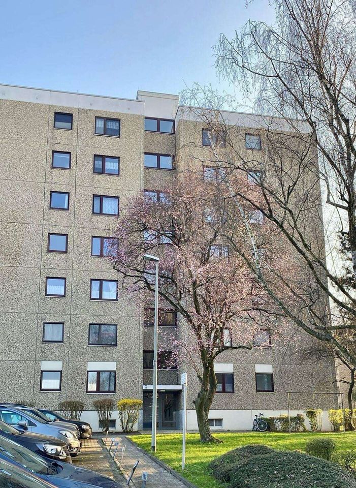 Schöne 3-Zimmer Wohnung mit Balkon in Wiesbaden Delkenheim in Wiesbaden