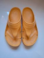 Zehentrenner Sandalen Badelatschen Birkis Birkenstock 38 Brandenburg - Cottbus Vorschau