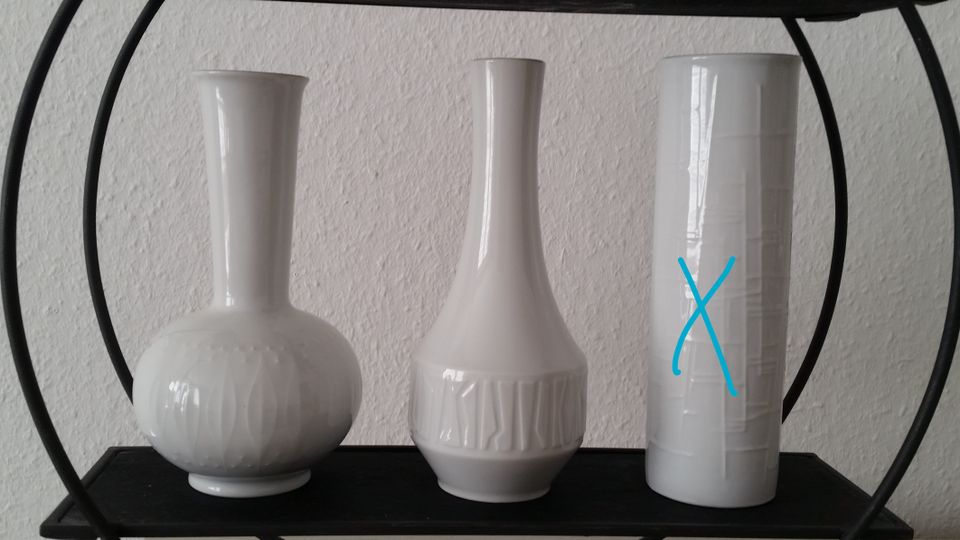 Vintage weiße Vasen je 6 € in Hannover