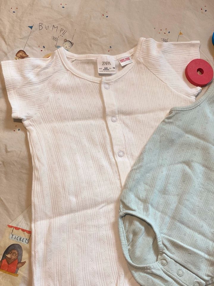 Baby Mädchen Sommer Overalls. ZARA. Gr. 74. wie NEU in Berlin