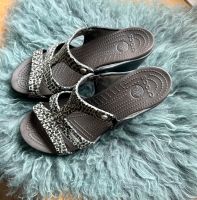 Crocs  mit Absatz  - Leoprint - W9 - 39,5 Nordrhein-Westfalen - Leverkusen Vorschau