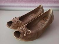 Caprice Nossa Peep-Toe Ballerinas Echtleder Gr 37,5 Hessen - Selters Vorschau