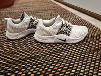 Nike Fitnessschuh Leo Damen Gr.37 Leipzig - Sellerhausen-Stünz Vorschau