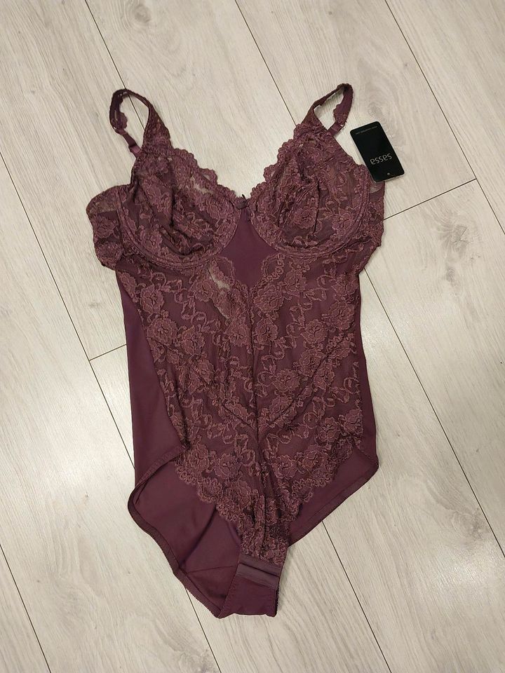 Sassa Body Classic Lace Neu 95B/C in Lüdenscheid