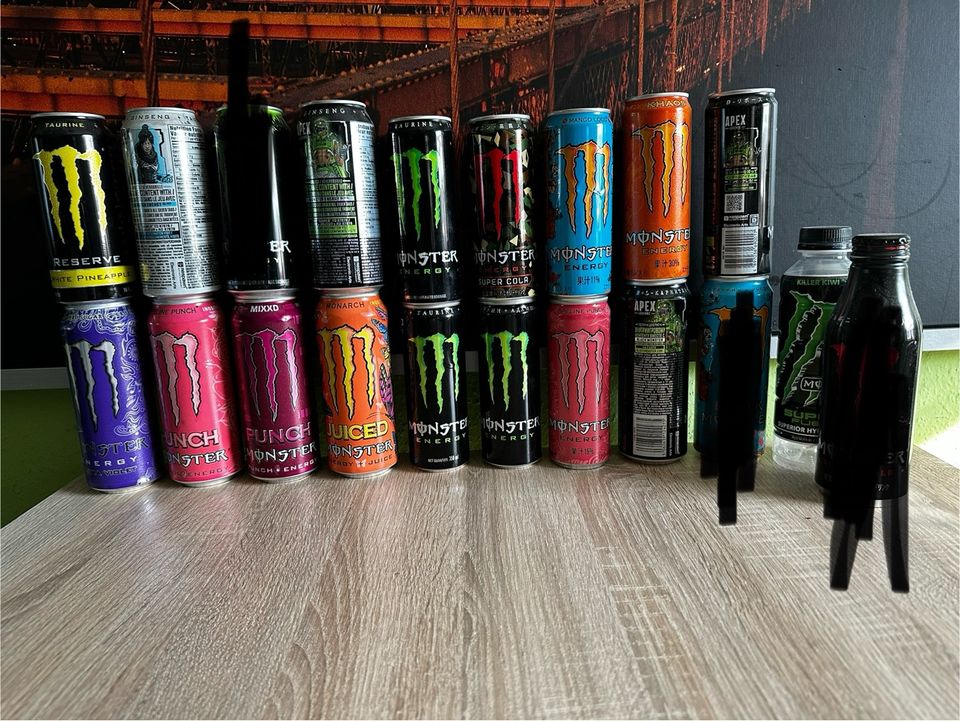 Monster Energy Dosen (Voll/Leer) Japan, Polen, Litauen, USA…. in Lauta