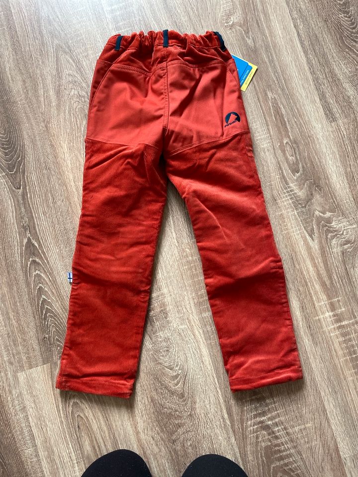 Finkid Outdoorhose Gr.120/130 in Buchen (Odenwald)