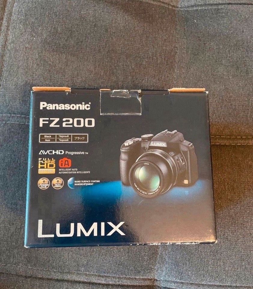 Panasonic LUMIX DMC-FZ200 Kamera in München