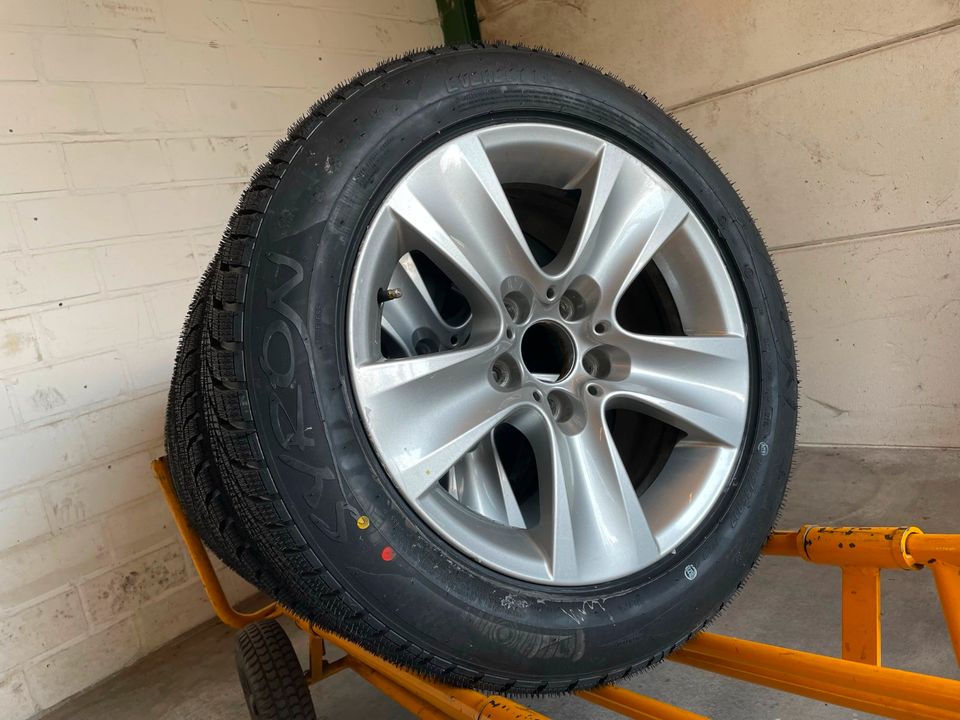 BMW F10 F11 5er 6er F12 F13 ORIGINAL 17 Zoll Winterräder Alufelgen 225/55 R17 Syron Winterreifen NEU Winter Alu Felgen gebraucht Reifen 5x120 ET30 8x17 8J x17 6790172 Kombi Limo in Melle