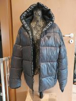 Jacke von GUESS Gr.XL neu Nordrhein-Westfalen - Wesseling Vorschau