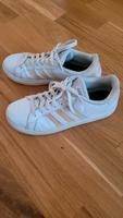 Adidas Schuhe Sneaker weiß Gr. 39 Hessen - Ober-Mörlen Vorschau