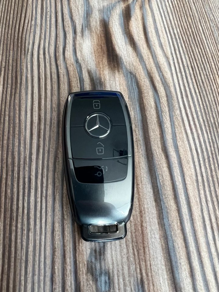 Neu Mercedes Schlüssel Cover Hülle schwarz Grau Autoschlüssel C E in Hamburg