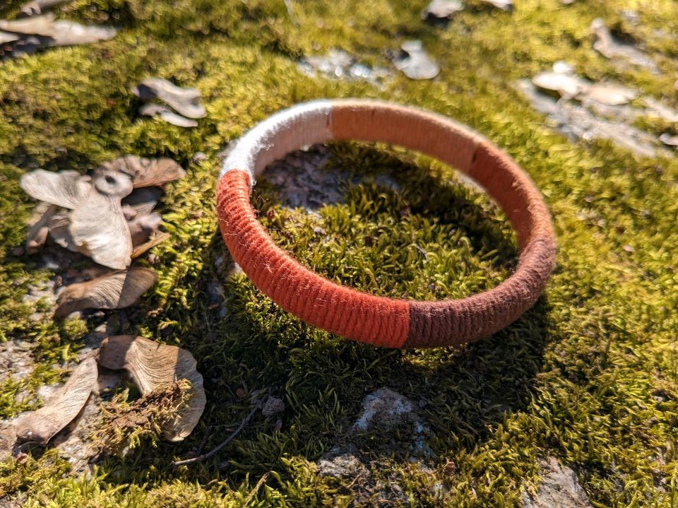 Boho Armreifen Armbänder - Erdtöne Braun Pflaume- Baumwolle in Stuttgart