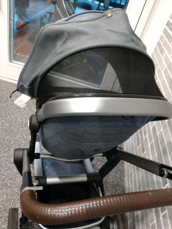 3in1 Kombi Kinderwagen/ Buggy Joolz Day + Cybex Babyschale in Uedem