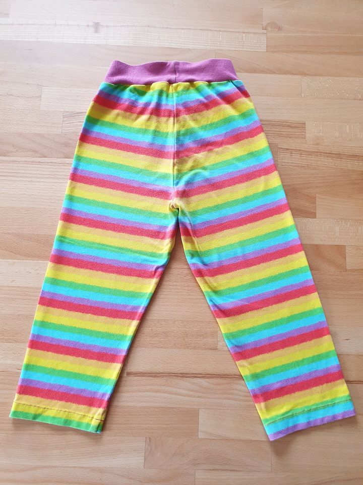 bunte Handmade Capri Leggings Knickerbocker Größe 122-128 in St. Wendel