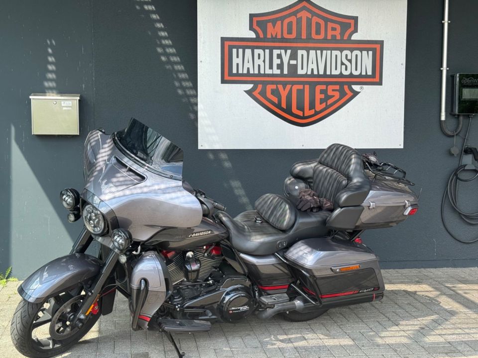 Harley-Davidson CVO Limited Ultra Electra in Linsengericht