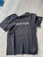 Calvin Klein T-Shirt Gr 12 Niedersachsen - Cuxhaven Vorschau