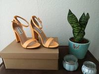 ❤️ *neu mit Etikett* Leder Sandaletten High Heels STEVE MADDEN Köln - Marienburg Vorschau