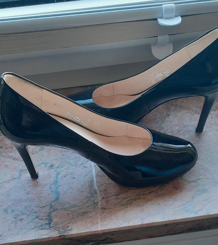 Last Chance❗️Högl Lackpumps ,Highheel schwarz Gr 38.*NEU* ❗️ in Schönberg