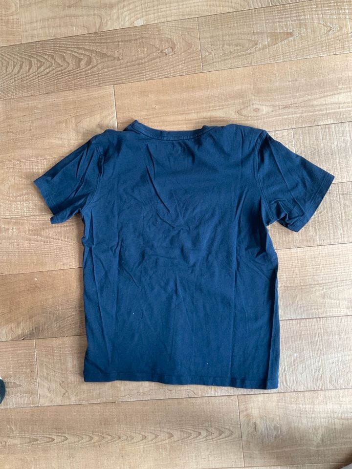 Tommy Hilfiger Tshirt Kinder Jungen Größe 152-164 in Wenzenbach