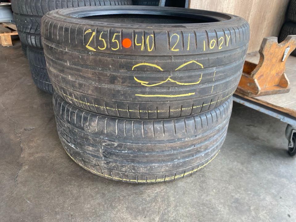 2 Sommerreifen 255 40 R21 102Y (4-4,5mm) Pirelli PZERO PNCS R01 in Würzburg