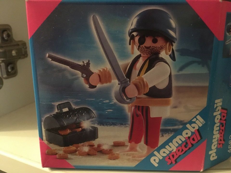 Playmobil special Ritter 4586 4646 Pirat 4662 in Düsseldorf