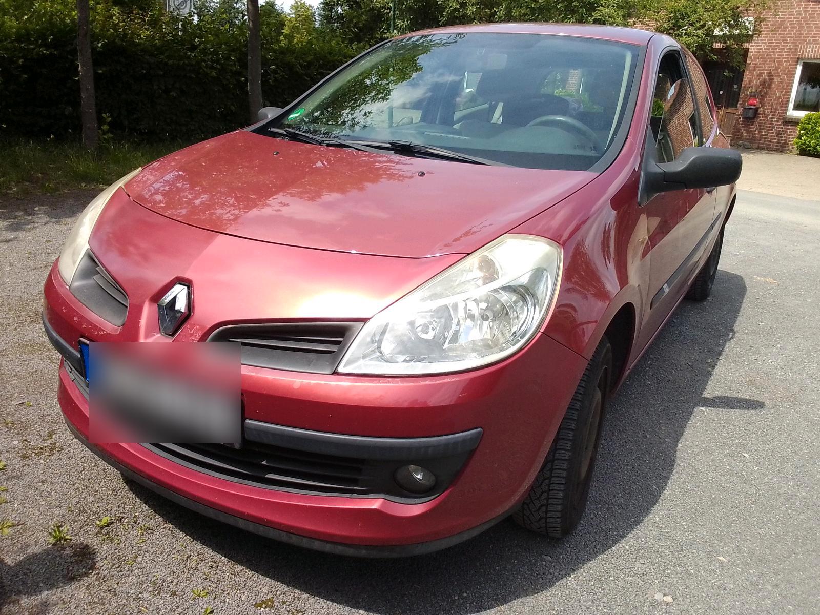 Abbildung des Autos Renault Clio Sport 1.2.1…