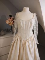 Brautkleid  Prinzessin champagnerfarben Tracy Connop Gr. 40 Nordrhein-Westfalen - Erftstadt Vorschau