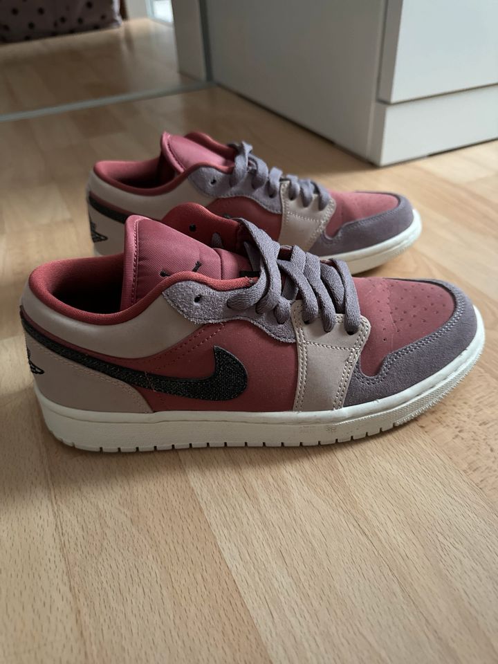 Nike Jordan 1 low Schuhe in Haan