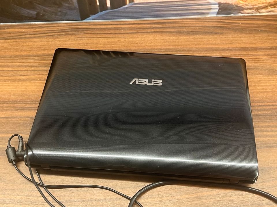 Laptop ASUS A52F 15,6 HD mit DVD in Bremen