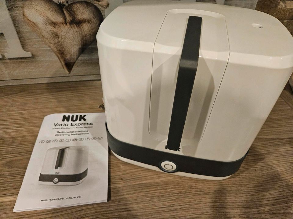 NUK Vario Express Flaschensterilisator wie neu in Duisburg