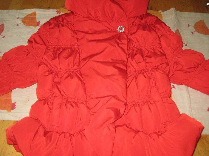 Edle, knallrote Wintersteppjacke; Gr.122, Original Marines in Halle