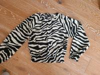 ❤️ Bluse Zebra Look von Vero Moda S 36 38 Bayern - Aichach Vorschau