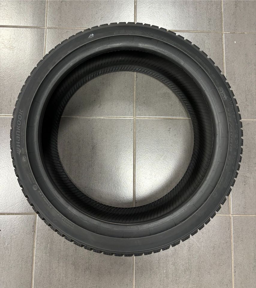 4x 225 40 R18, Winterreifen, HANKOOK, NEU, RUNFLAT in BadenWürttemberg Sindelfingen Reifen