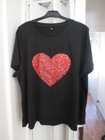 super Sommer Stretch Shirt schwarz mit Herz Motiv Aufdruck 52/54 Bayern - Schwabach Vorschau