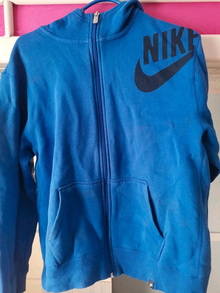 Nike Sweatjacke in Rheine