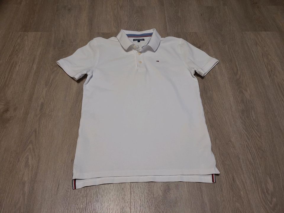 Jungen Poloshirt  Tommy Hilfiger Gr.164 Top Zustand! in Wolfhagen 