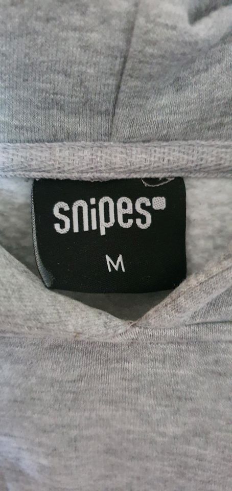 Snipes Hoddie in Moers